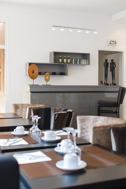 Le Saint Louis Hotel Amiens Bagian luar foto