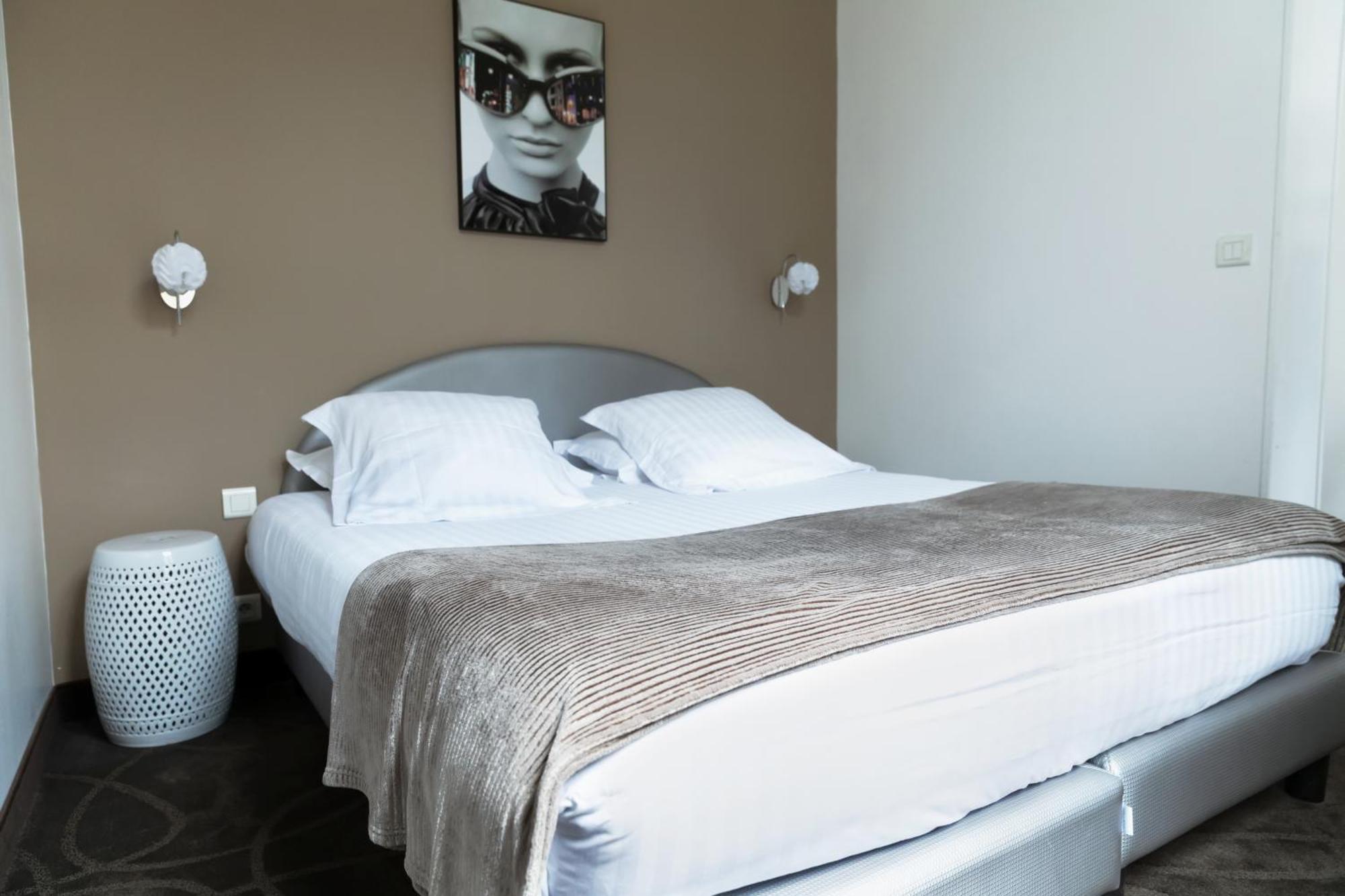 Le Saint Louis Hotel Amiens Bagian luar foto
