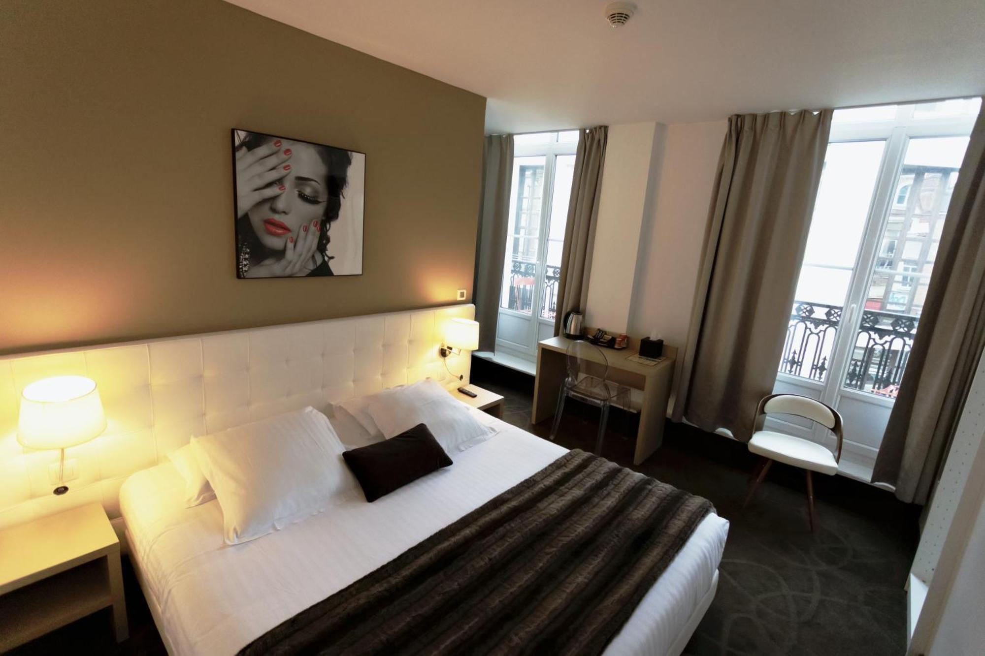 Le Saint Louis Hotel Amiens Bagian luar foto
