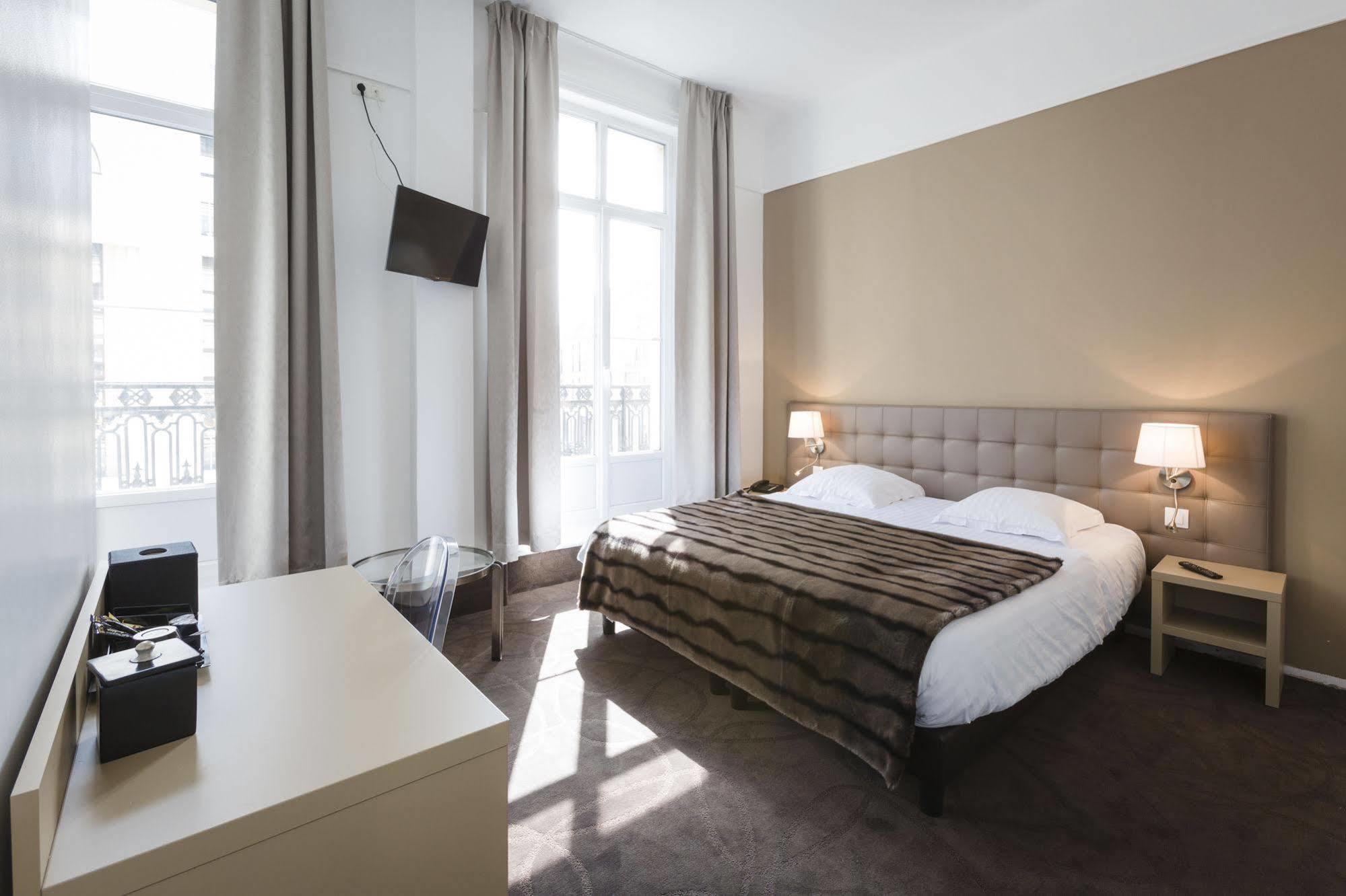 Le Saint Louis Hotel Amiens Bagian luar foto