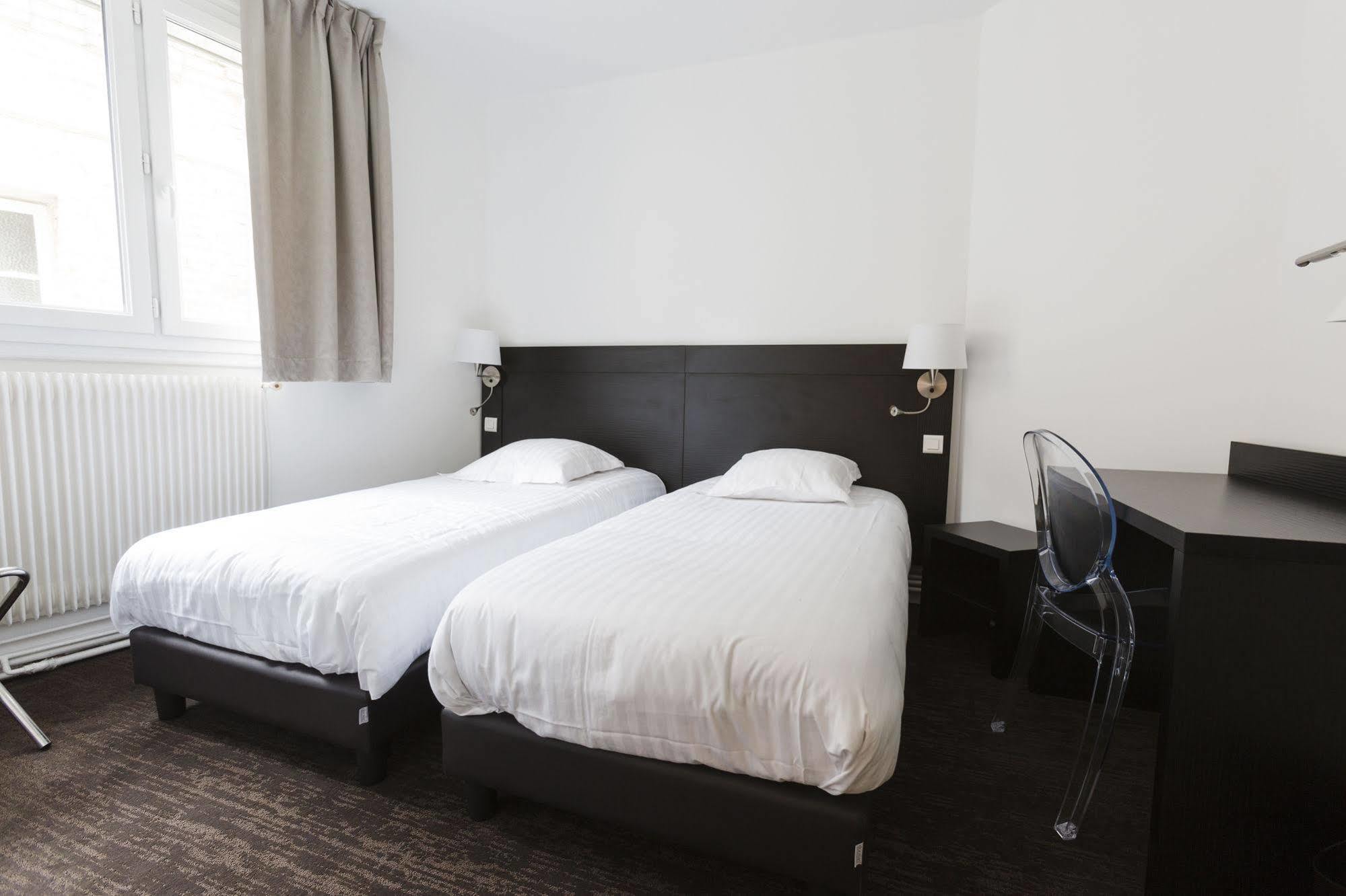 Le Saint Louis Hotel Amiens Bagian luar foto